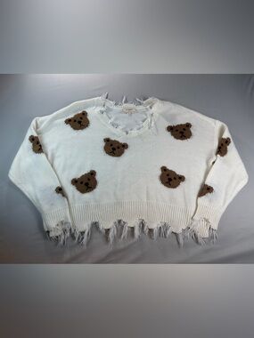 No Comment Distressed Bear-Print V-Neck Sweater White Raw Hem